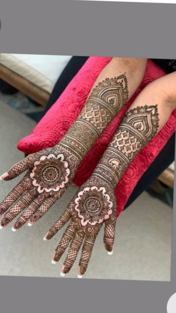 Bridal Arabic mehndi beautiful design
